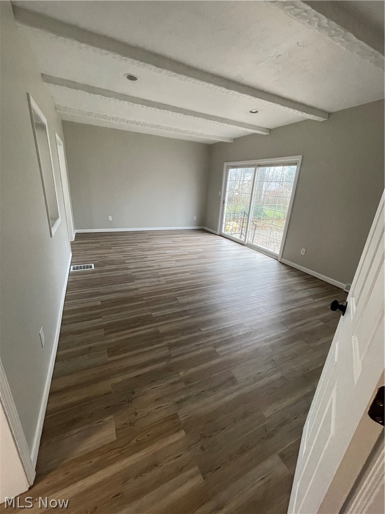 1663 Lyndhurst Lyndhurst OH 44124