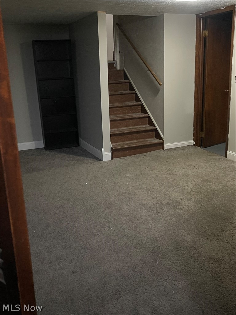 1663 Lyndhurst Lyndhurst OH 44124