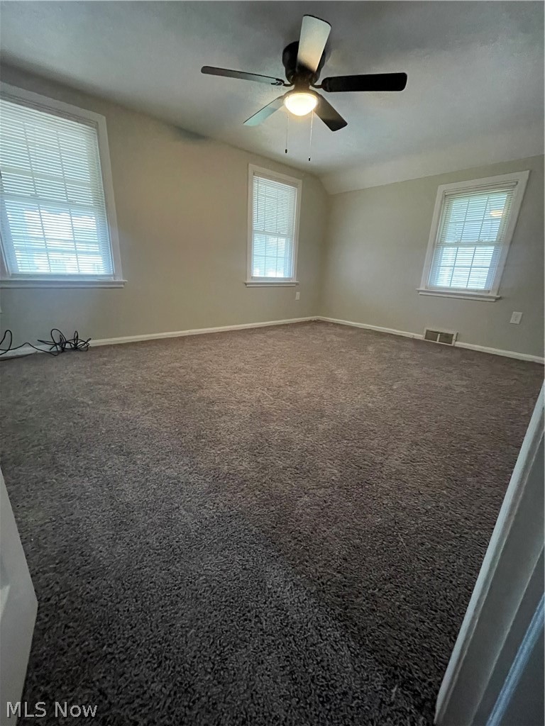 1663 Lyndhurst Lyndhurst OH 44124