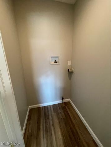 1663 Lyndhurst Lyndhurst OH 44124