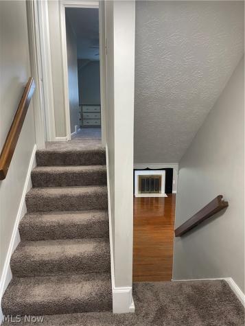1663 Lyndhurst Lyndhurst OH 44124