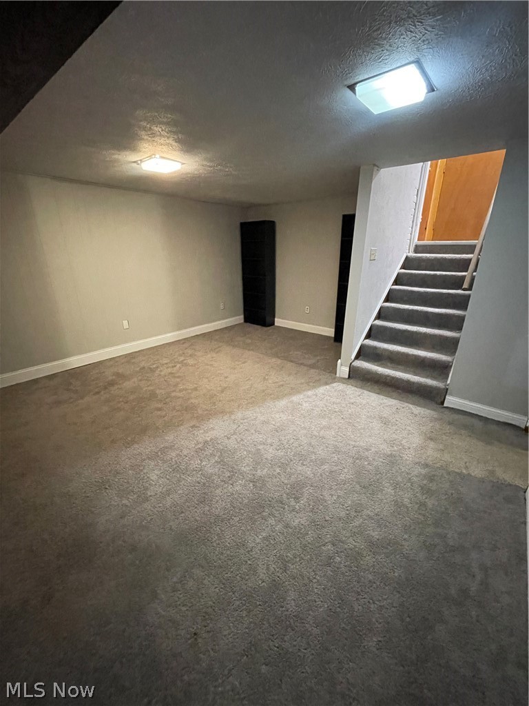 1663 Lyndhurst Lyndhurst OH 44124