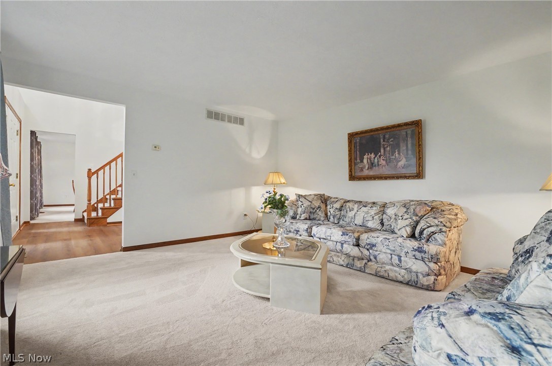 992 Martin Road Mogadore OH 44260