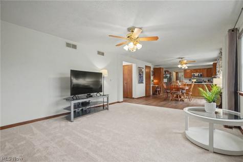 992 Martin Road Mogadore OH 44260