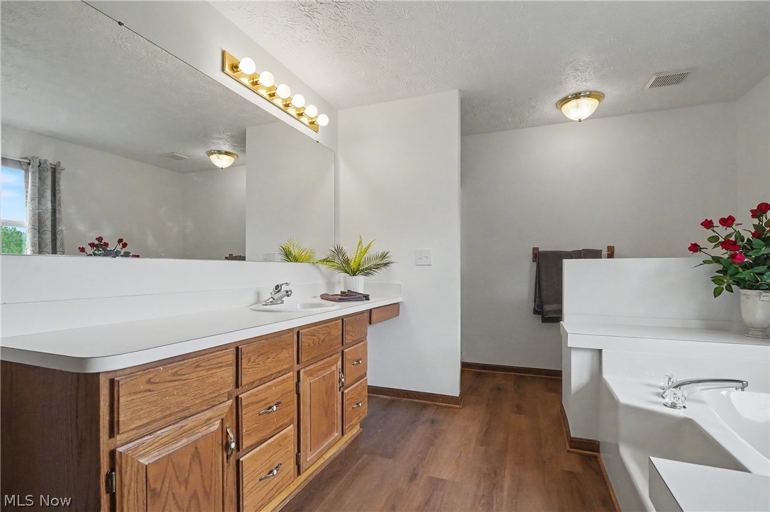992 Martin Road Mogadore OH 44260