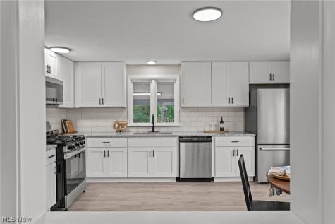 9205 Clearway Street NW Massillon OH 44647
