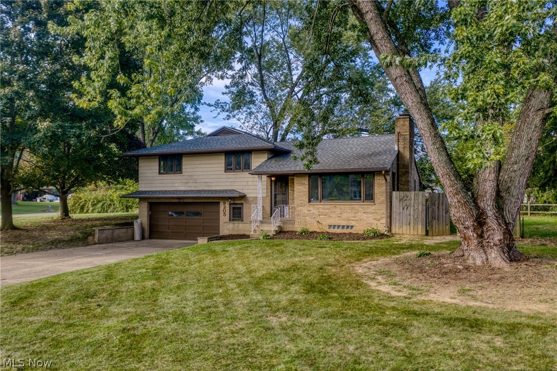 9205 Clearway Street NW Massillon OH 44647
