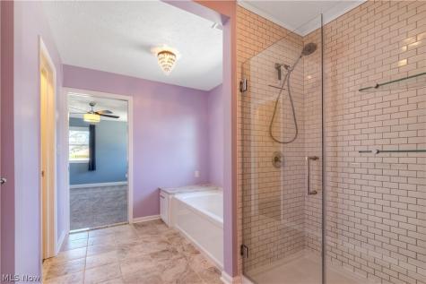 924 E Schaaf Road Brooklyn Heights OH 44131