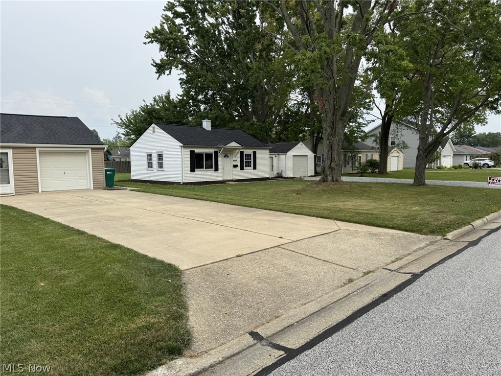 5003 Wake Robin Road Mentor OH 44060