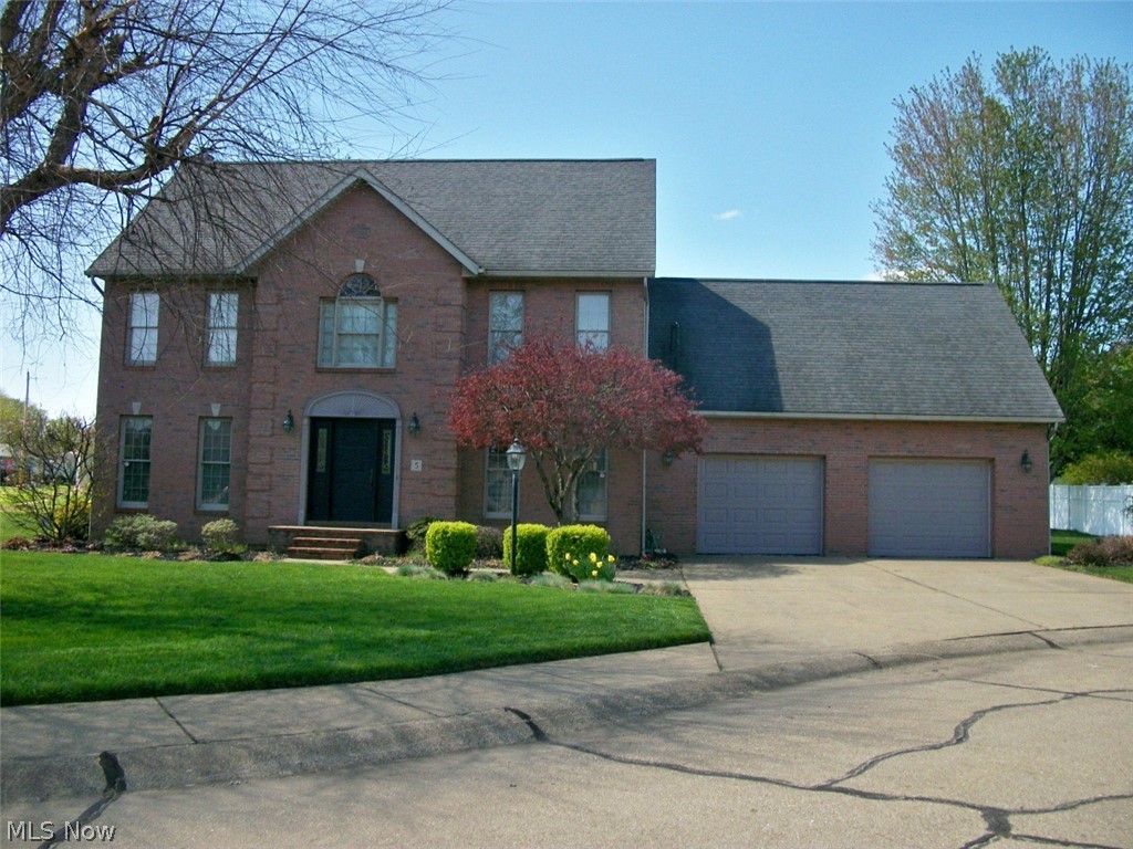 5 Sawgrass Circle Belpre OH 45714