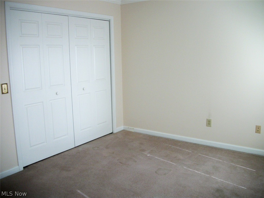 5 Sawgrass Circle Belpre OH 45714