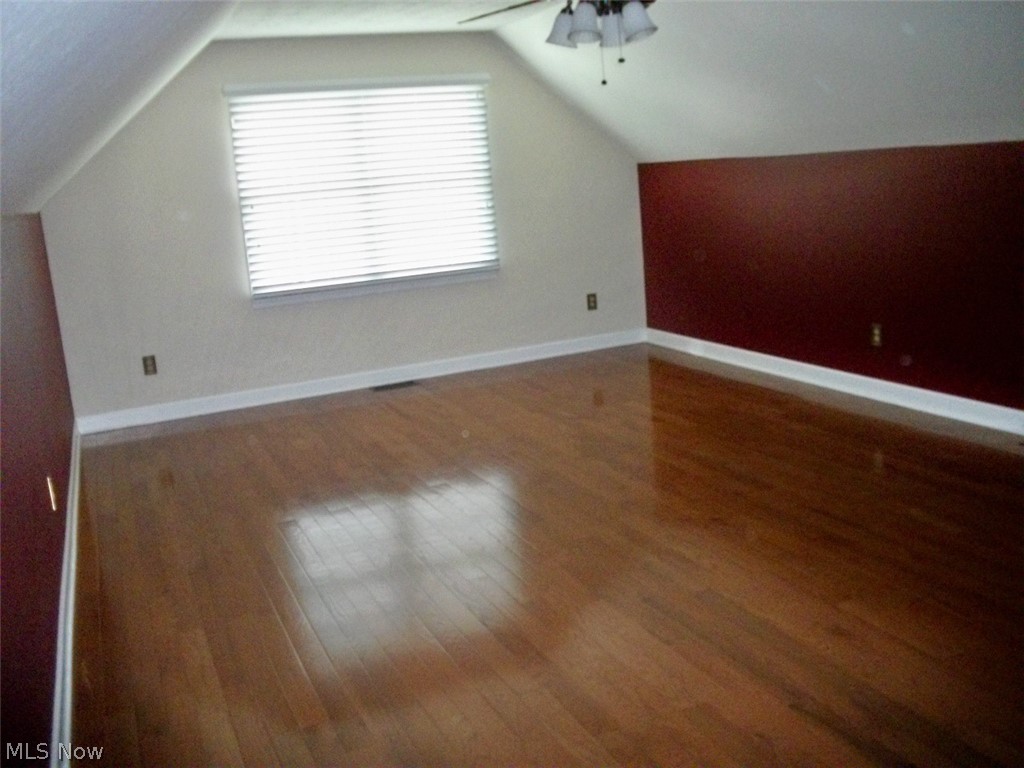 5 Sawgrass Circle Belpre OH 45714