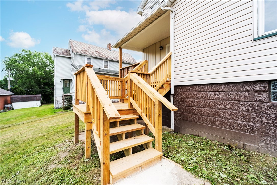 9 North Street Salineville OH 43945