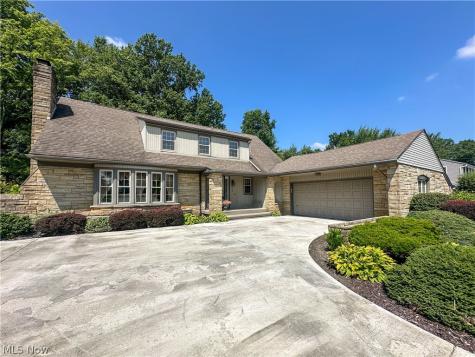458 Hogarth Avenue Niles OH 44446