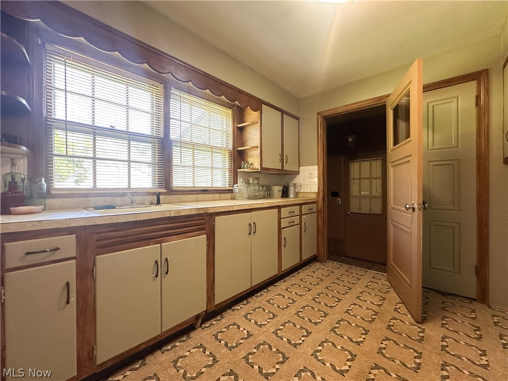 458 Hogarth Avenue Niles OH 44446
