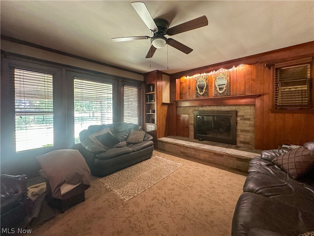 458 Hogarth Avenue Niles OH 44446