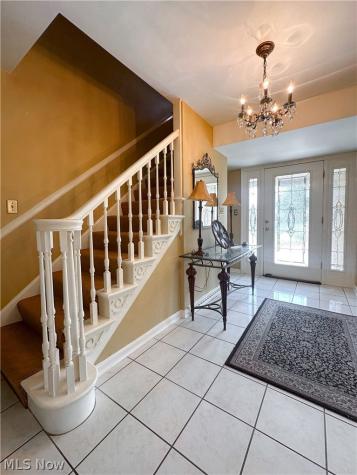 458 Hogarth Avenue Niles OH 44446