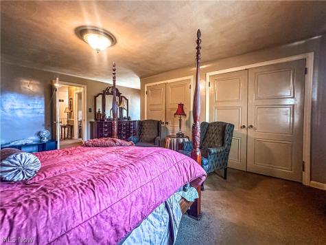 458 Hogarth Avenue Niles OH 44446