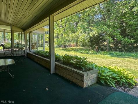 458 Hogarth Avenue Niles OH 44446