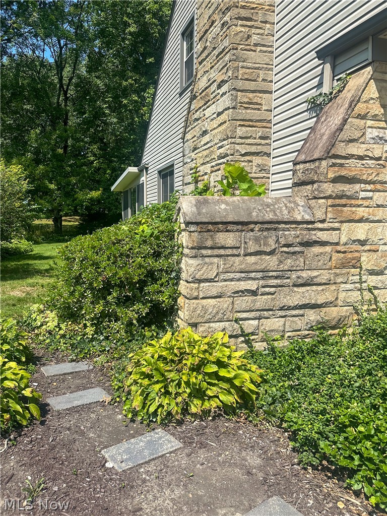 458 Hogarth Avenue Niles OH 44446