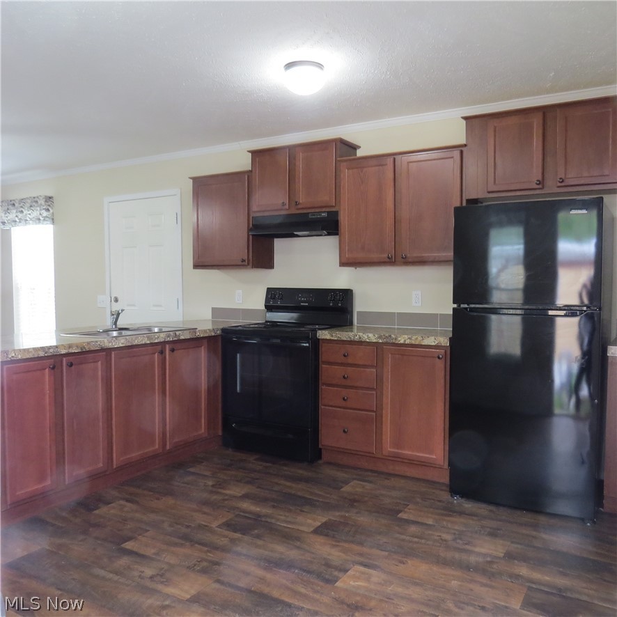770 Jones Avenue NW Carrollton OH 44615
