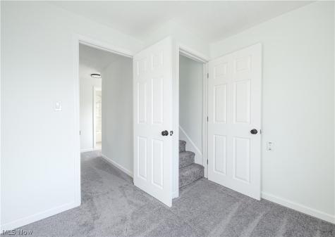 3433 W 94th Street Cleveland OH 44102