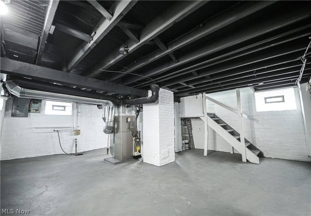 3433 W 94th Street Cleveland OH 44102