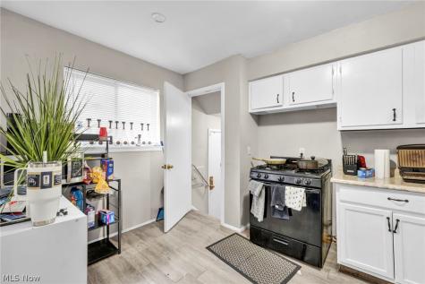 16215 Miles Avenue Cleveland OH 44128