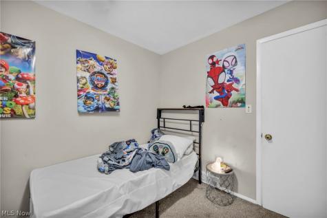 16215 Miles Avenue Cleveland OH 44128