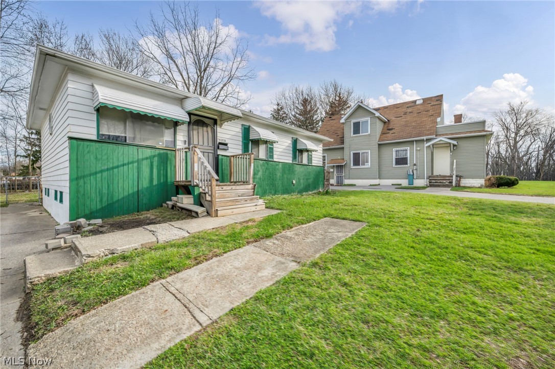 16215 Miles Avenue Cleveland OH 44128