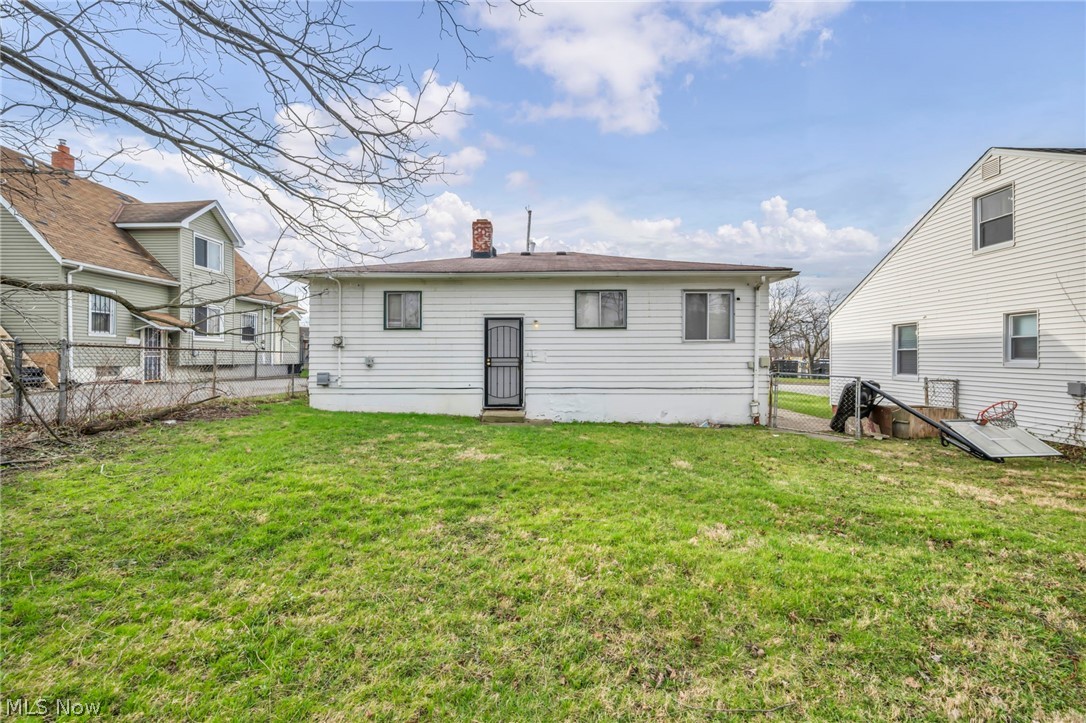16215 Miles Avenue Cleveland OH 44128