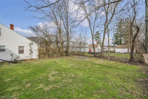 16215 Miles Avenue Cleveland OH 44128