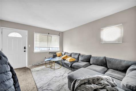 16215 Miles Avenue Cleveland OH 44128