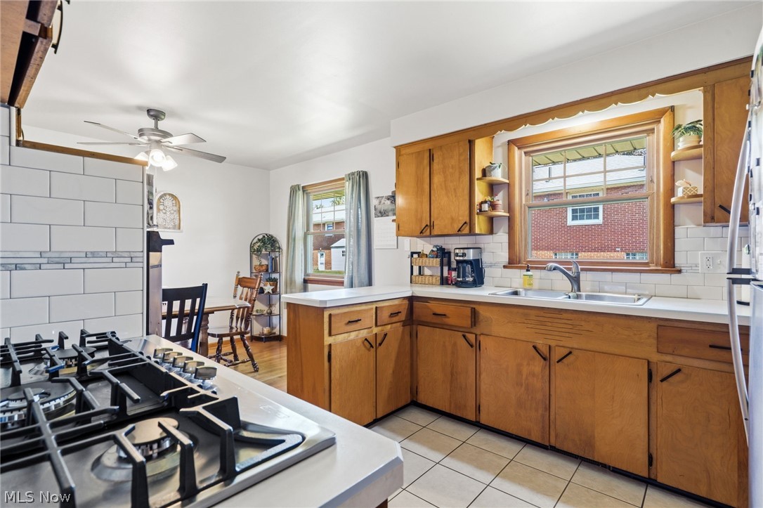 1410 W Valentine Canton OH 44708