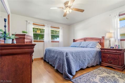 1410 W Valentine Canton OH 44708