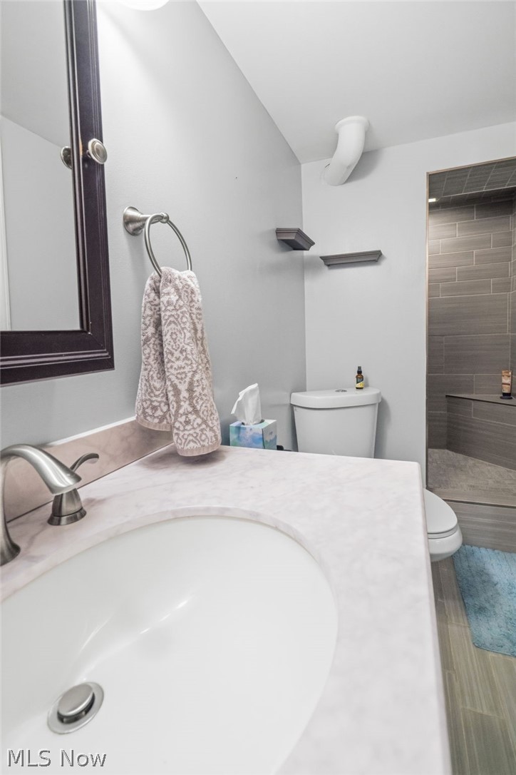 1410 W Valentine Canton OH 44708