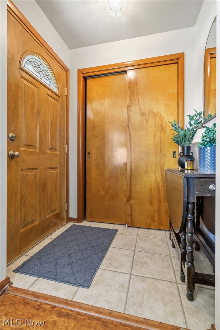 1410 W Valentine Canton OH 44708
