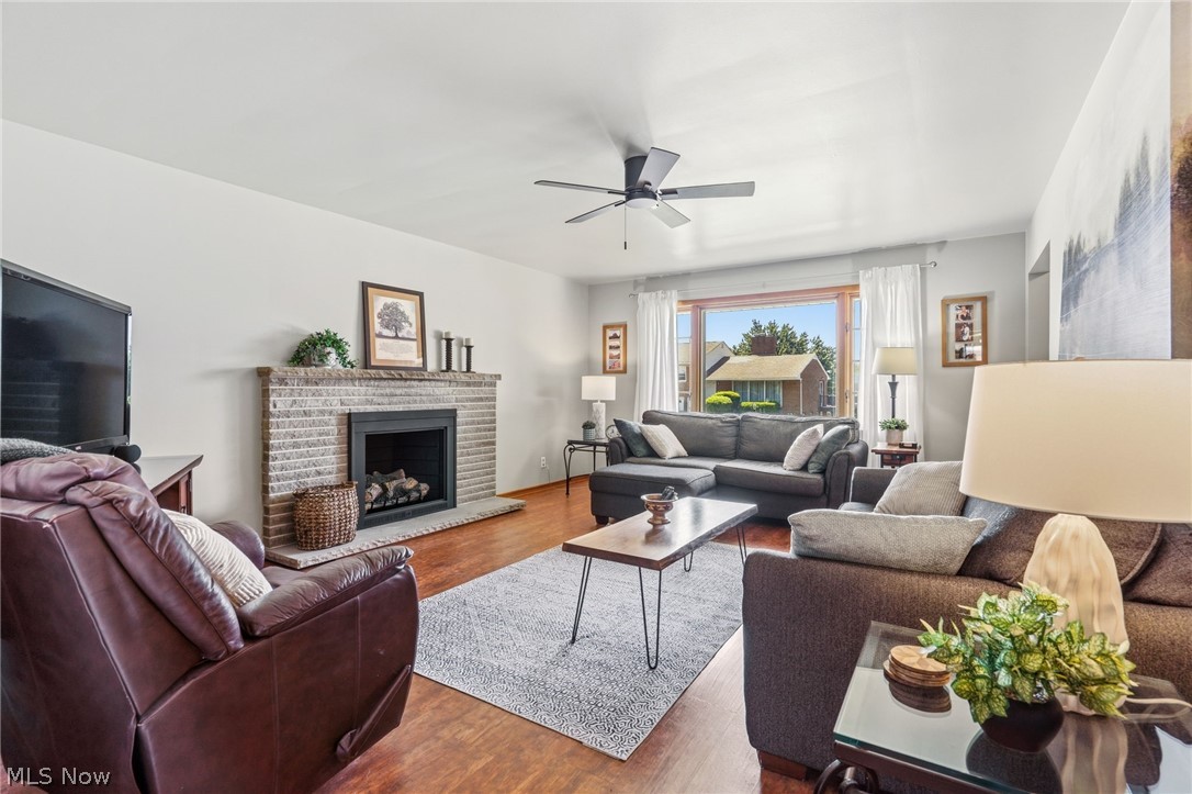 1410 W Valentine Canton OH 44708