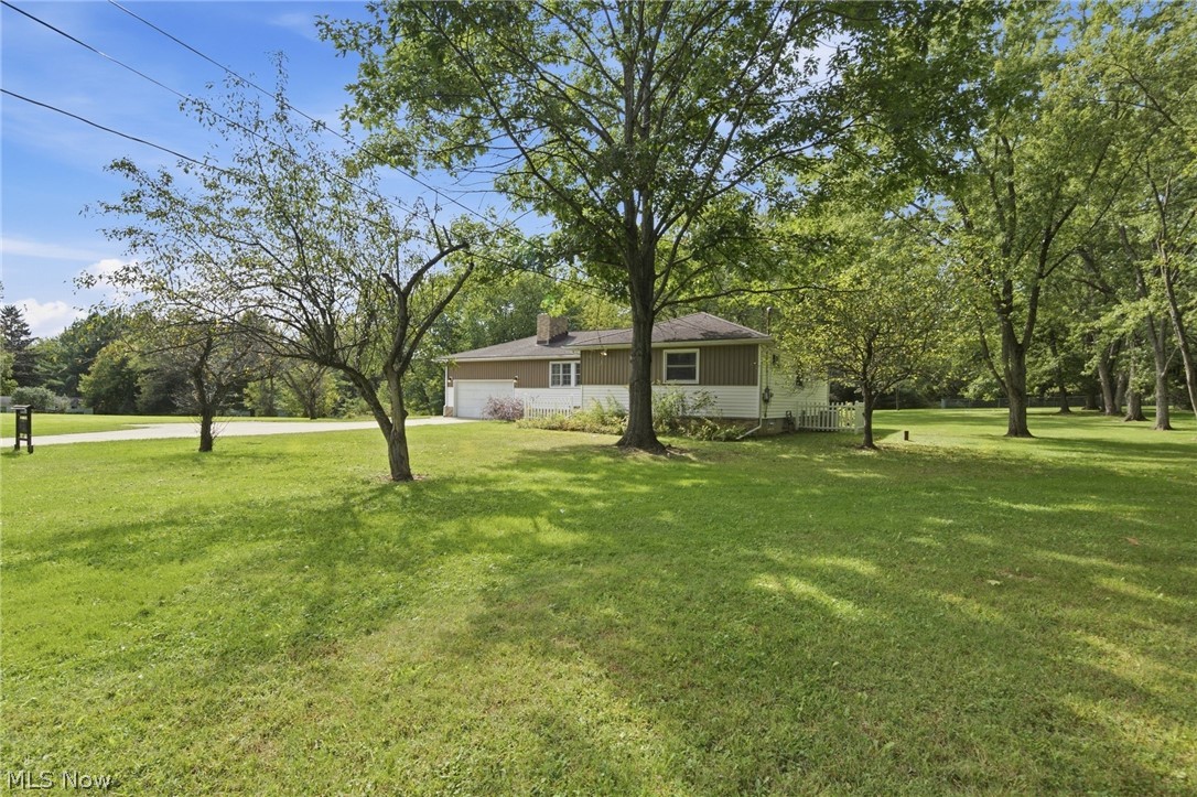 18328 Haskins Road Chagrin Falls OH 44023