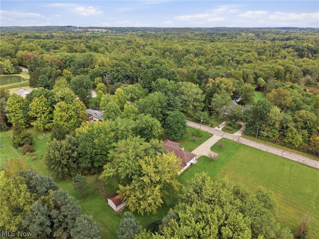 18328 Haskins Road Chagrin Falls OH 44023