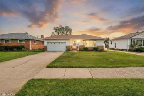 1299 Jackie Lane Mayfield Heights OH 44124
