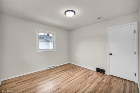 1299 Jackie Lane Mayfield Heights OH 44124