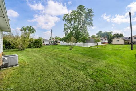1299 Jackie Lane Mayfield Heights OH 44124