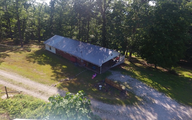 5007 Raven Road SE Carrollton OH 44615