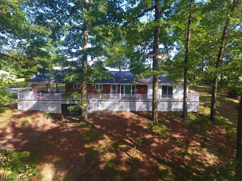 5007 Raven Road SE Carrollton OH 44615