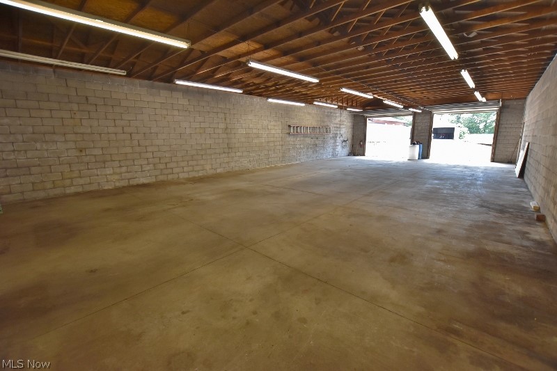 5007 Raven Road SE Carrollton OH 44615