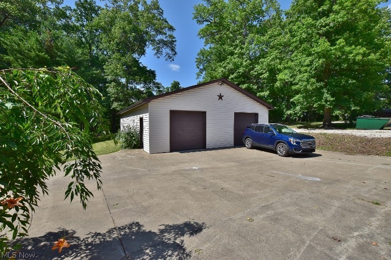 5007 Raven Road SE Carrollton OH 44615