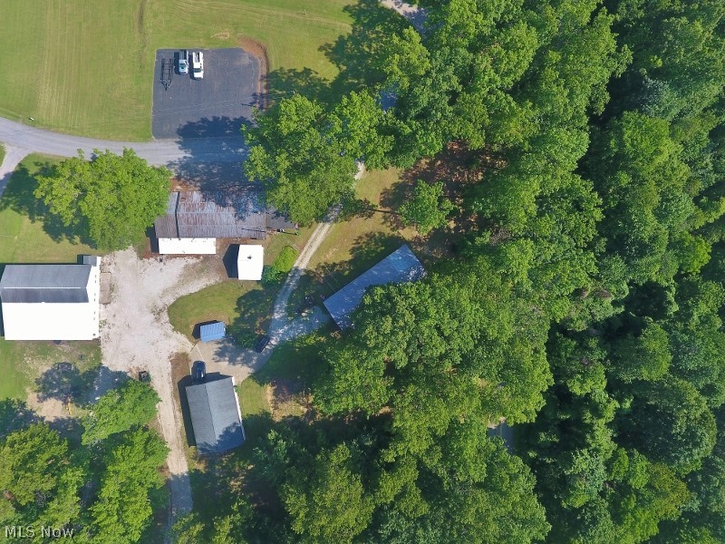5007 Raven Road SE Carrollton OH 44615