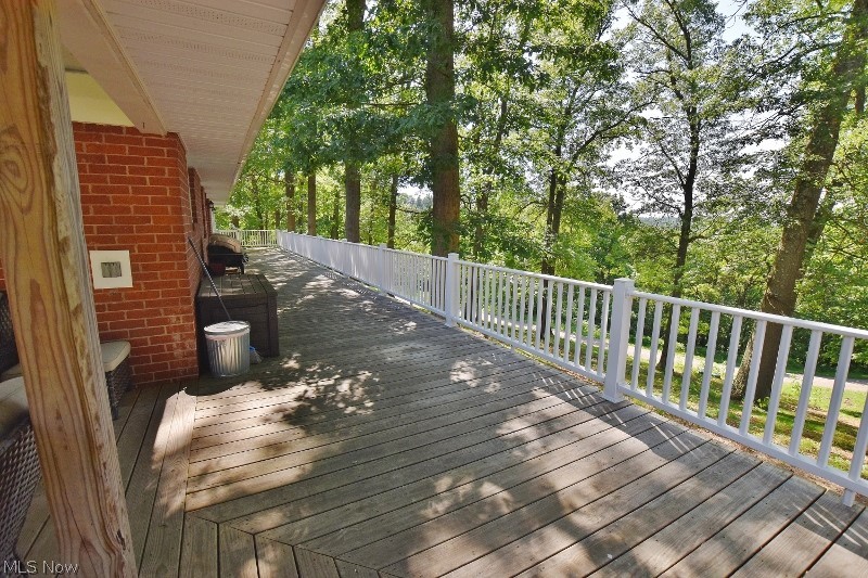 5007 Raven Road SE Carrollton OH 44615