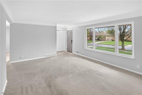 12304 Havana Road Garfield Heights OH 44125